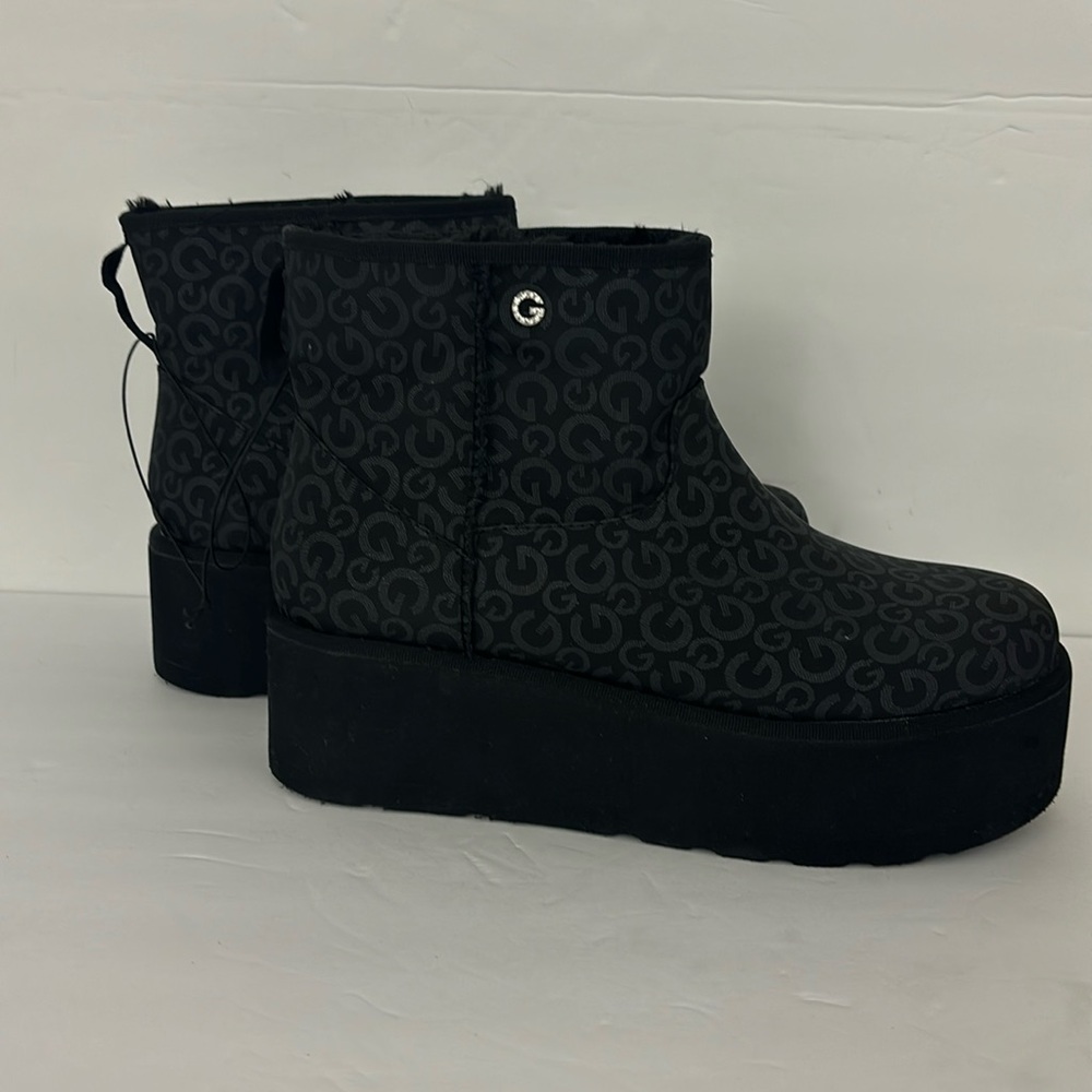 Winter boots